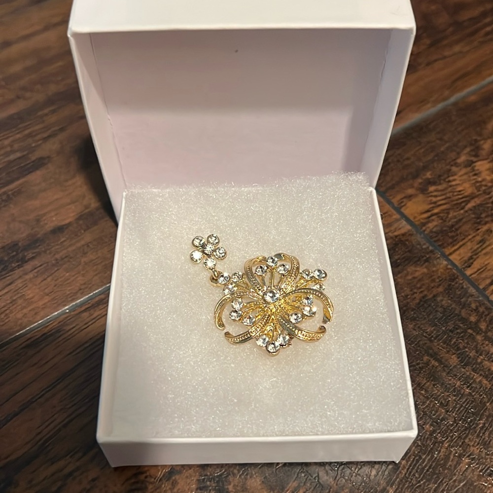 Pin